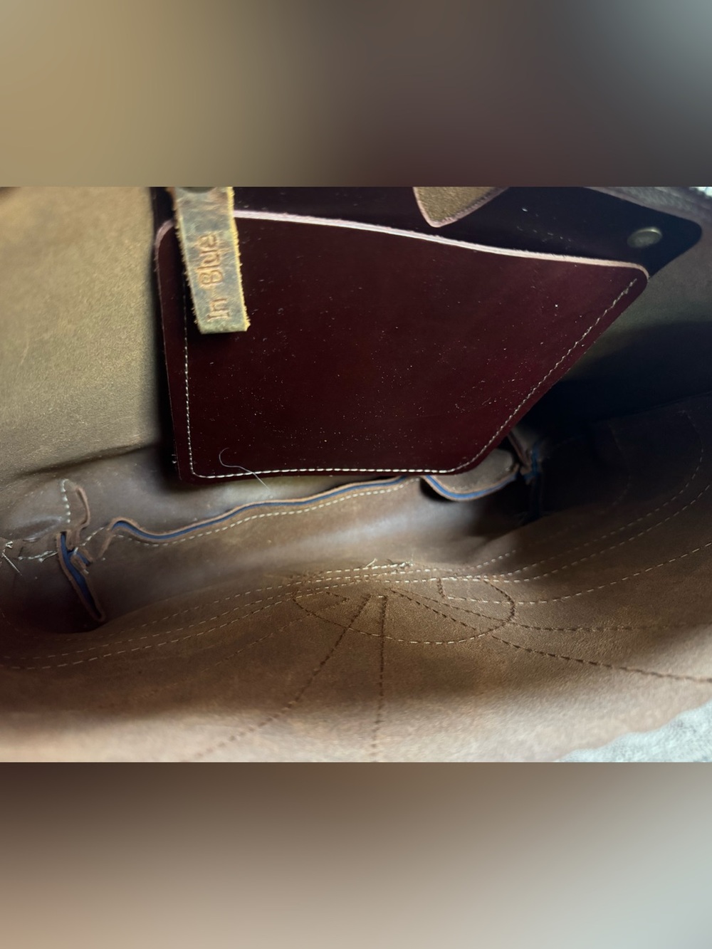 Genuine Leather Unique Mountainview Shoulder Bag by in blue - Picture 4 of 7